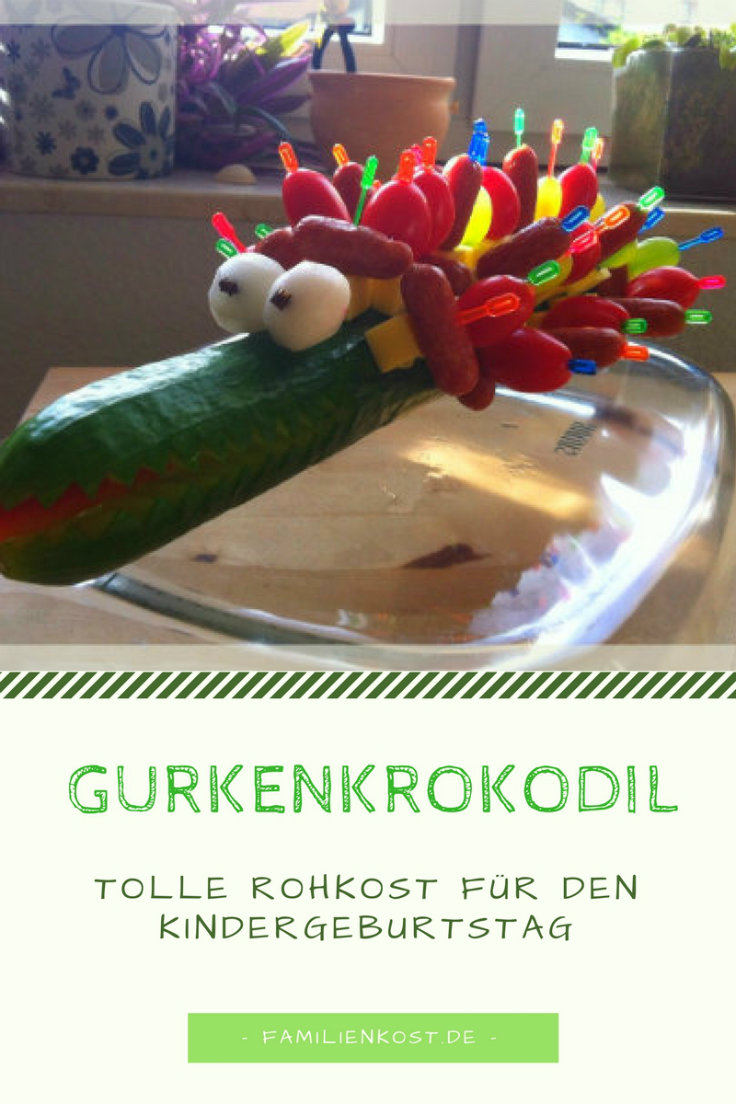 Gurkenkrokodil als Rohkost für den Kindergeburtstag Gurkenkrokodil als Rohkost für den Kindergeburtstag