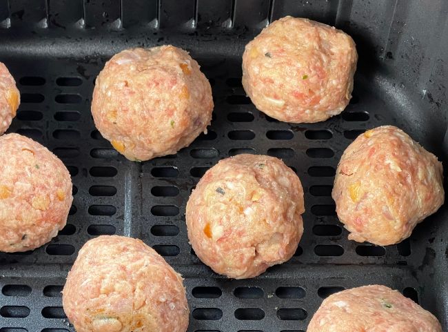 Hackbällchen Gemüse Heißluftfritteuse