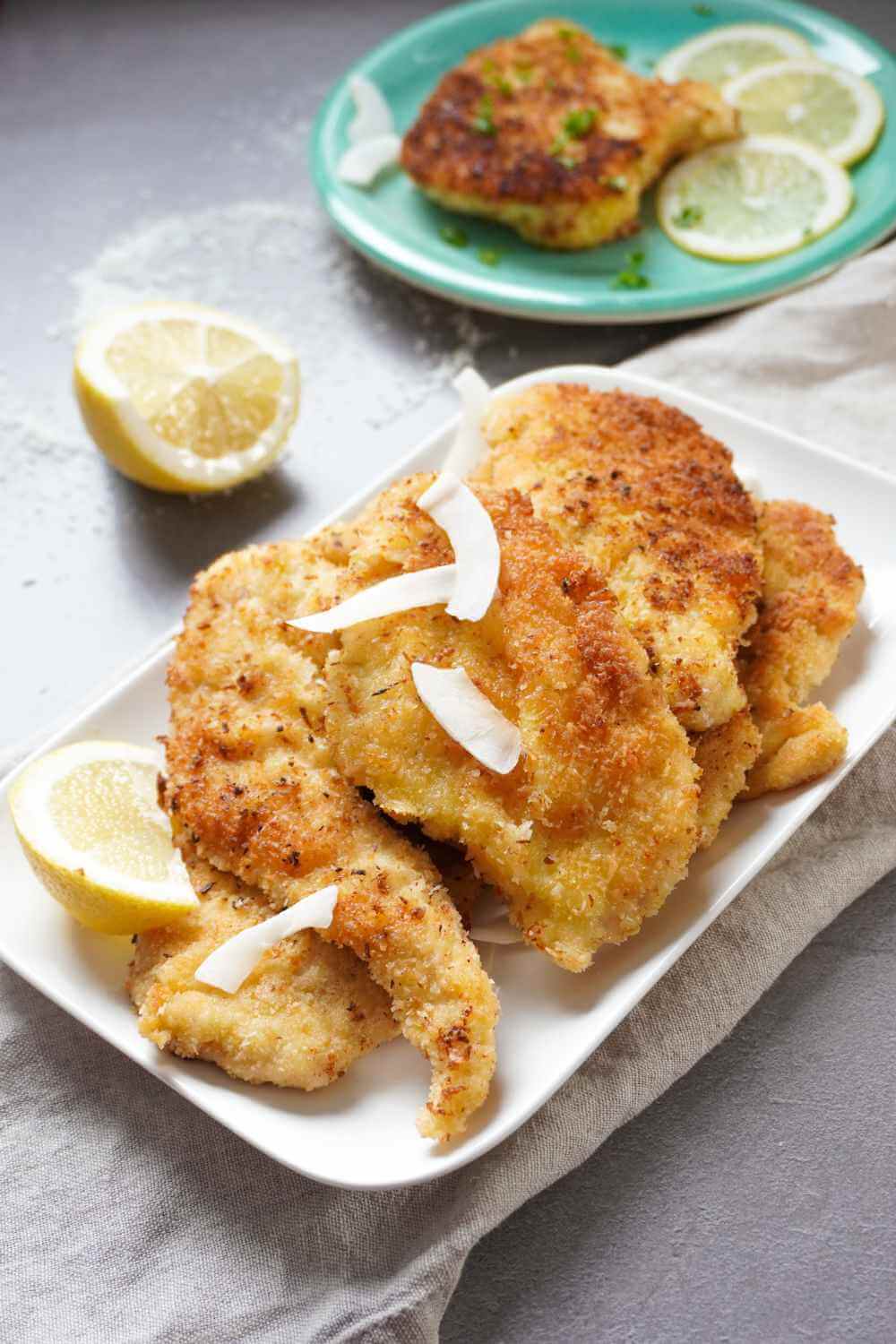 Kokos-Hähnchenschnitzel Kokos-Hähnchenschnitzel