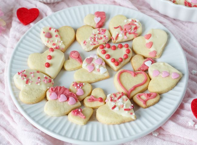 Herz-Kekse zum Verschenken backen