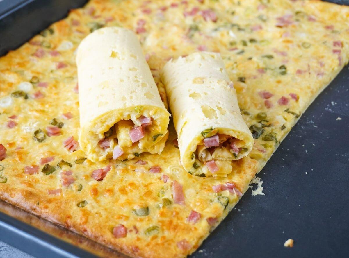 Herzhafter Ofenpfannkuchen mit Kochschinken und Käse