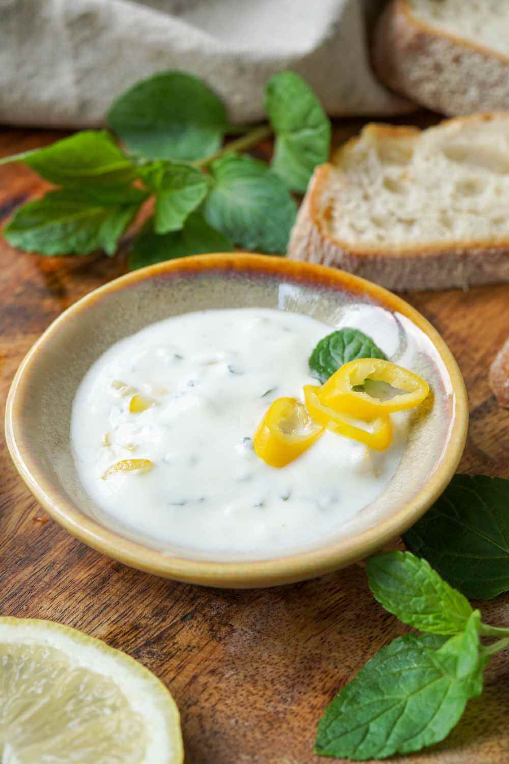 Joghurt-Minz-Dip Joghurt-Minz-Dip