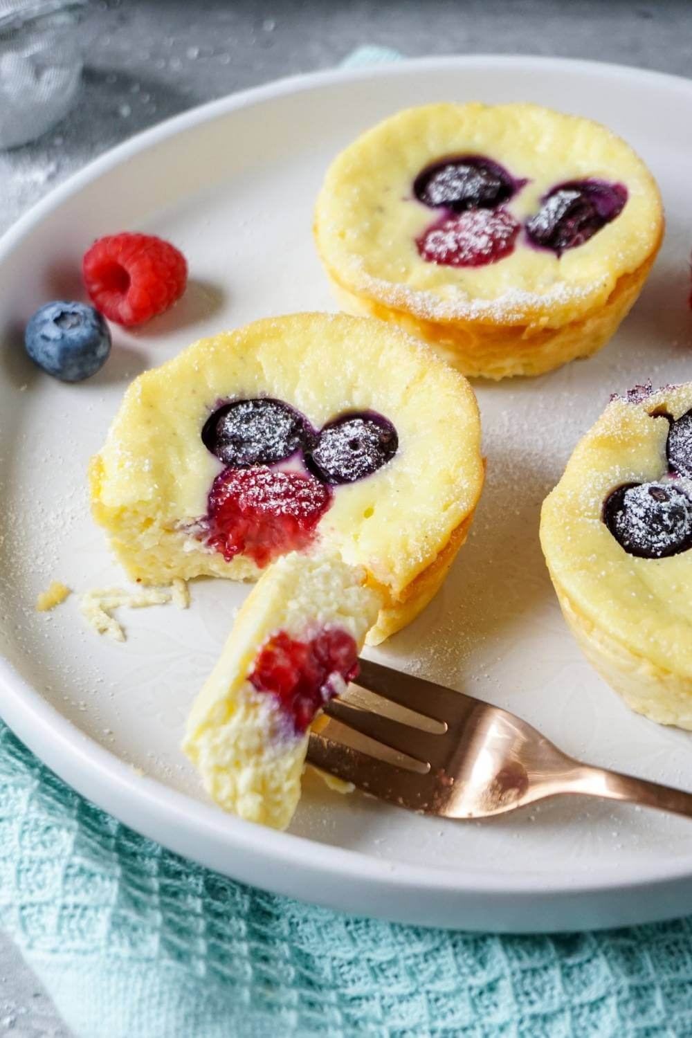 Käsekuchen-Muffins – Eine süße Kleinigkeit zum Vernaschen! Käsekuchen-Muffins – Eine süße Kleinigkeit zum Vernaschen!