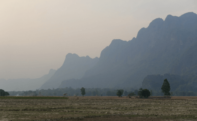 Karstberge in Laos