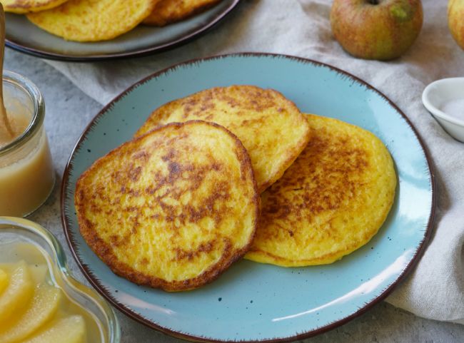 Kartoffelpuffer aus Kloßteig