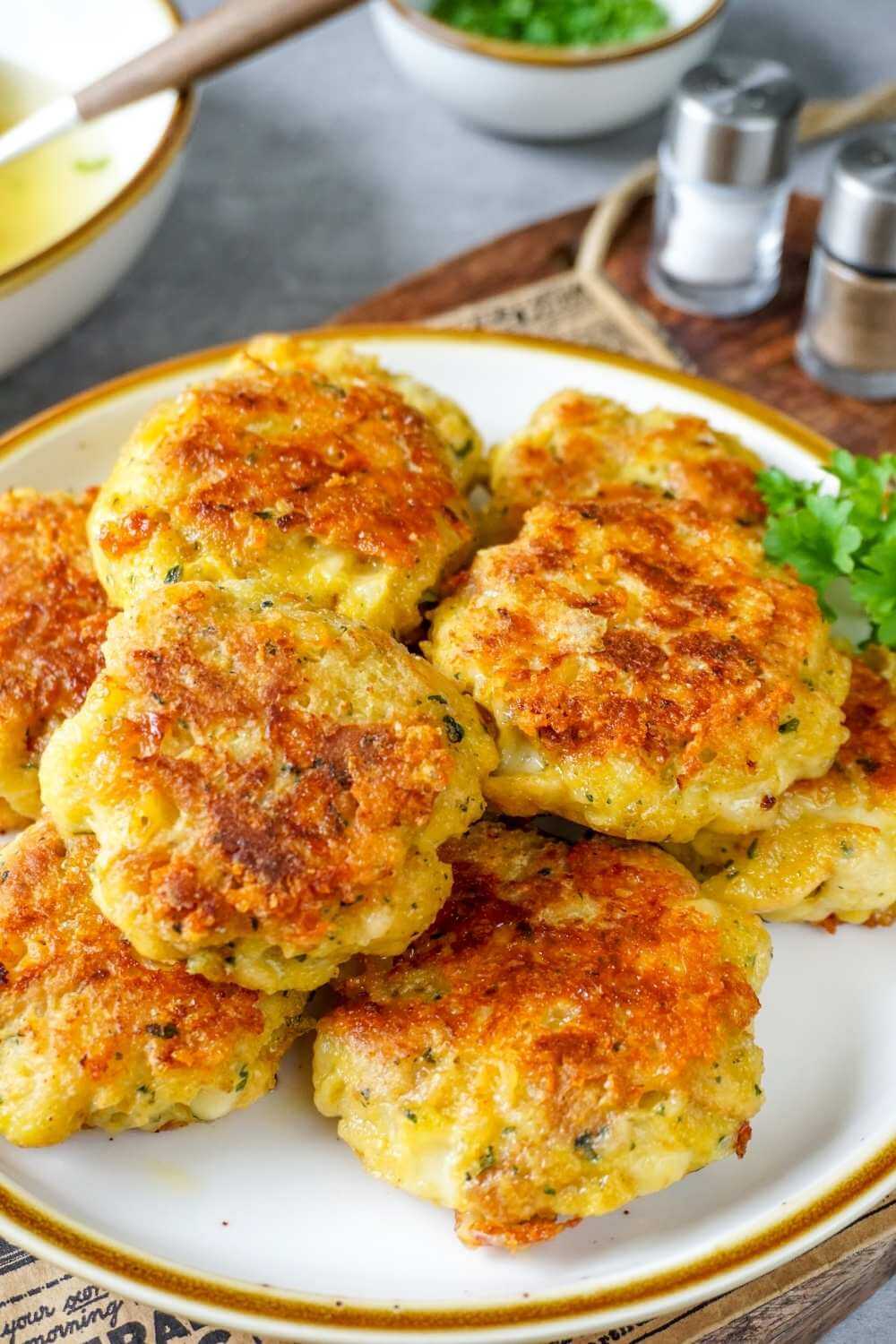 Kaspressknödel – wunderbar würzig & köstlich käsig