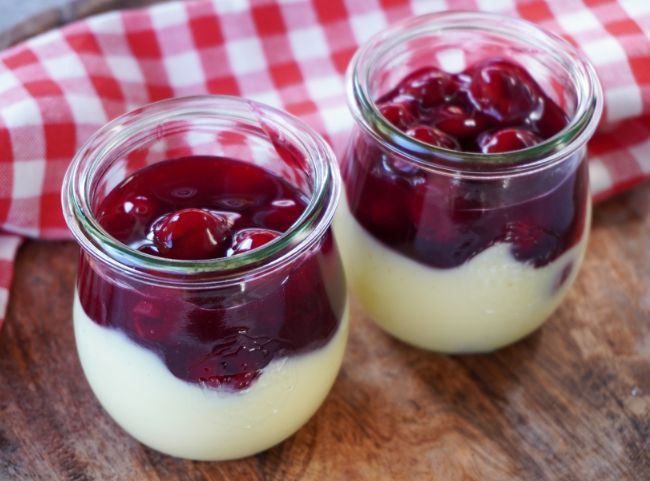 Kirschgrütze Vanillesoße Kirschgrütze Vanillesoße