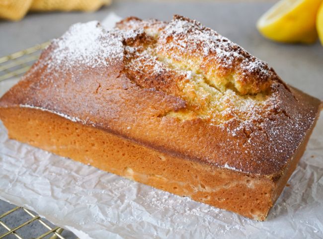 kleiner Zitronenkuchen