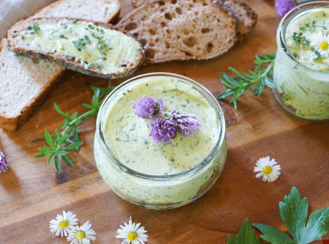 Kräuterbutter selbstgemacht