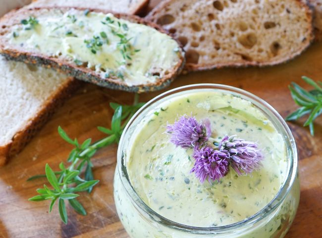 Kräuterbutter Rezept Kräuterbutter Rezept