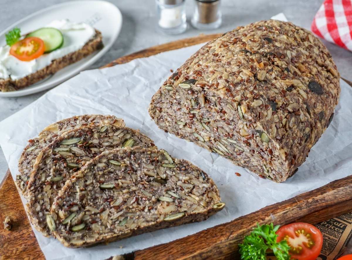 Low Carb Brot - schnell, einfach & ohne Mehl