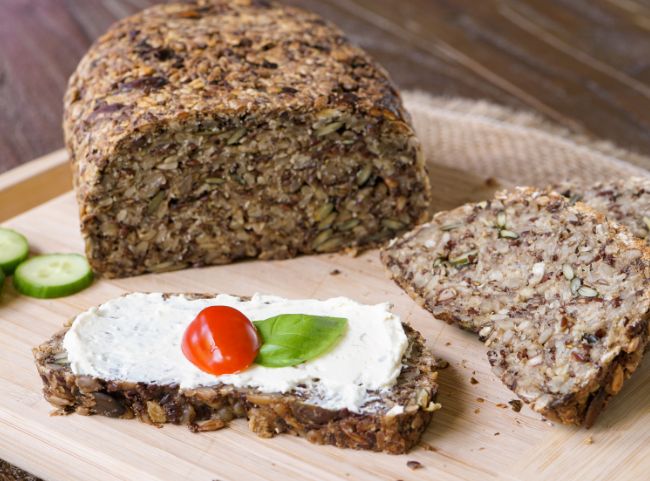 Low Carb Brot - schnelles & einfaches Rezept