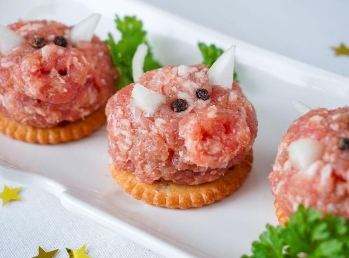 Kleine Mettschweine zu Silvester