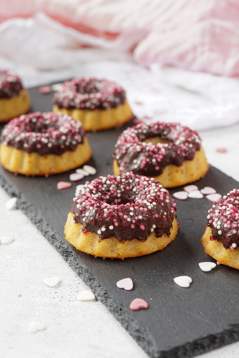 Mini-Gugelhupf - mein saftiges Rezept Mini-Gugelhupf - mein saftiges Rezept