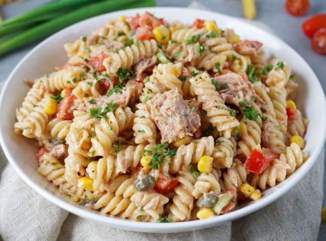 Nudelsalat mit Thunfisch