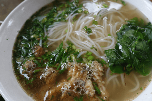 Nudelsuppe Bunh Kanh Nudelsuppe Bunh Kanh
