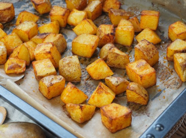 Ofenkartoffeln mit Schale