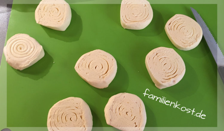 Osterhasen-Croissant backen