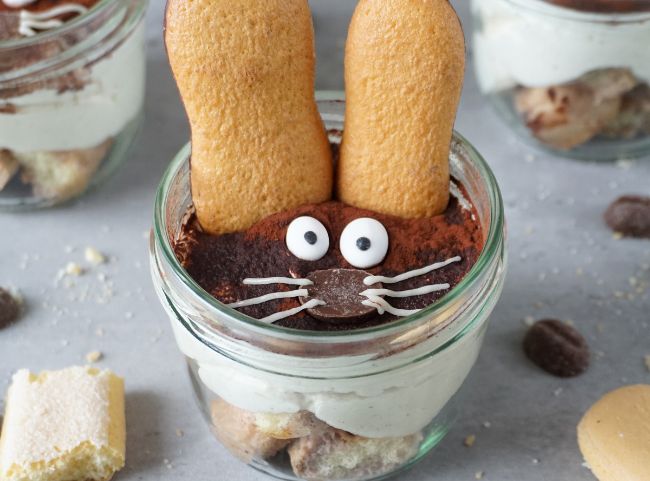 Osterhase Dessert