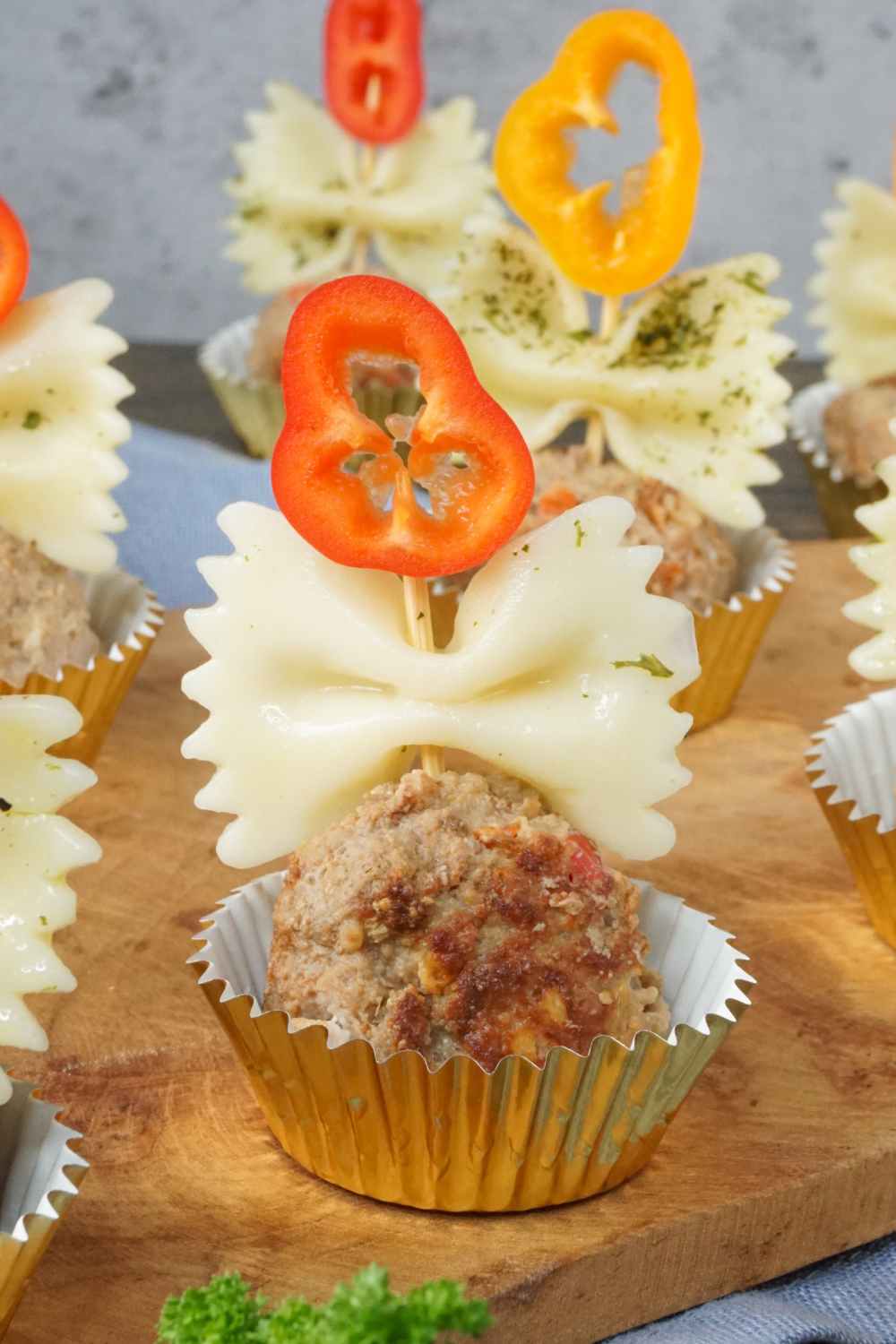 Paprika-Hackbällchen-Spieße Paprika-Hackbällchen-Spieße