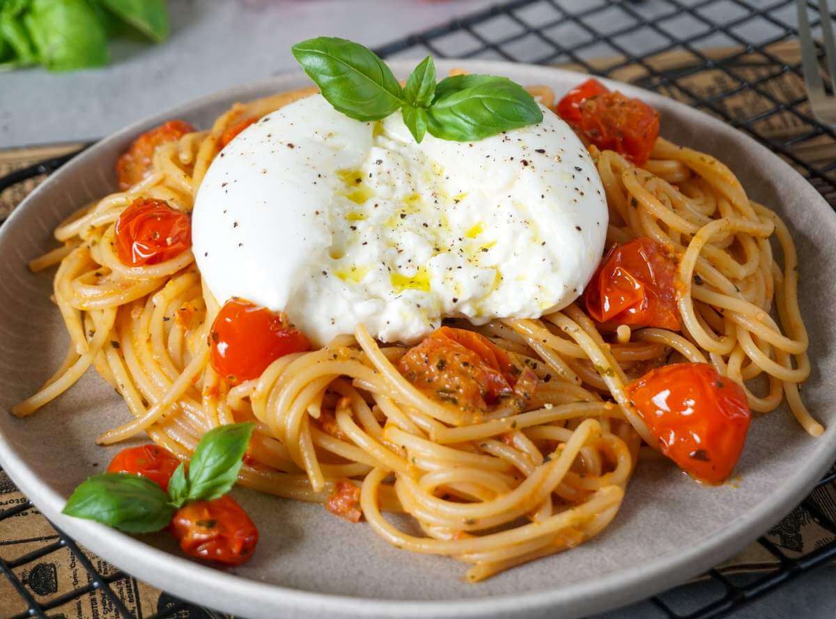 Pasta mit Burrata