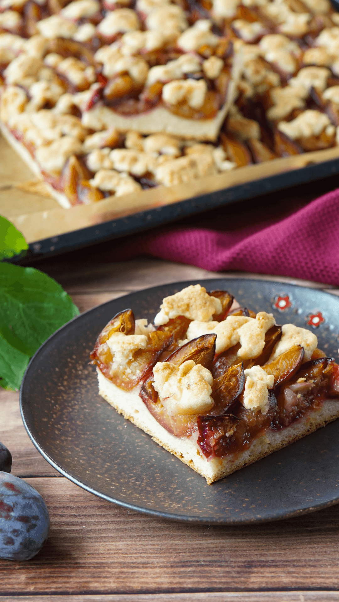 Pflaumenkuchen mit Streuseln vom Blech