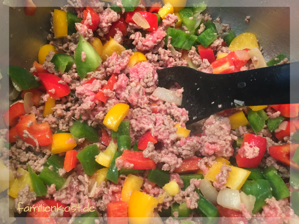 Zutaten für Pizzasuppe Zutaten für Pizzasuppe