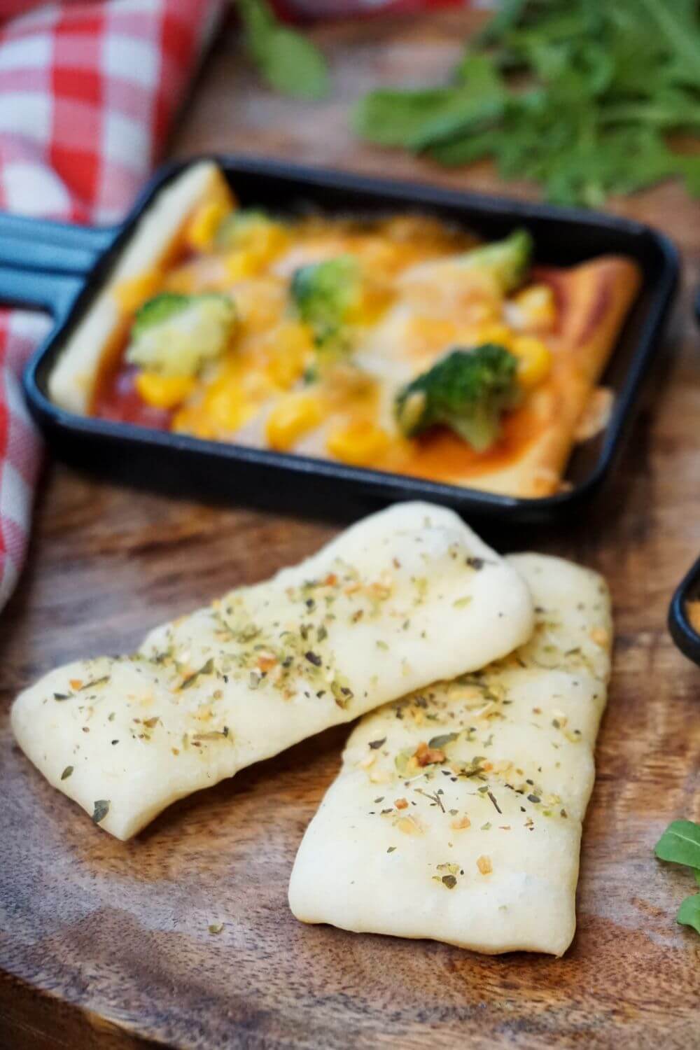 Pizzabrot vom Raclette Pizzabrot vom Raclette