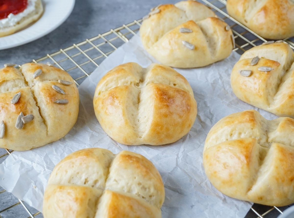 Saftige Quarkbrötchen