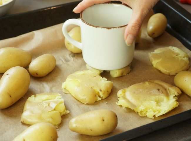 Quetschkartoffeln Smashed Potatoes quetschen