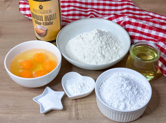 rezept-eierlikoerkuchen rezept-eierlikoerkuchen