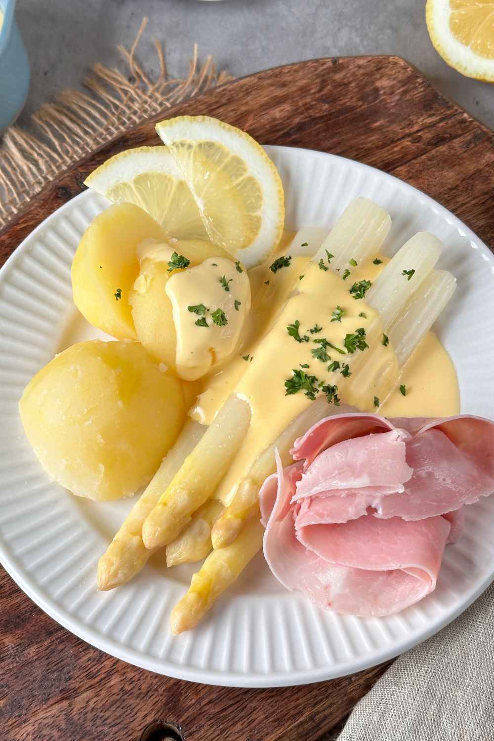 Spargel mit Schinken