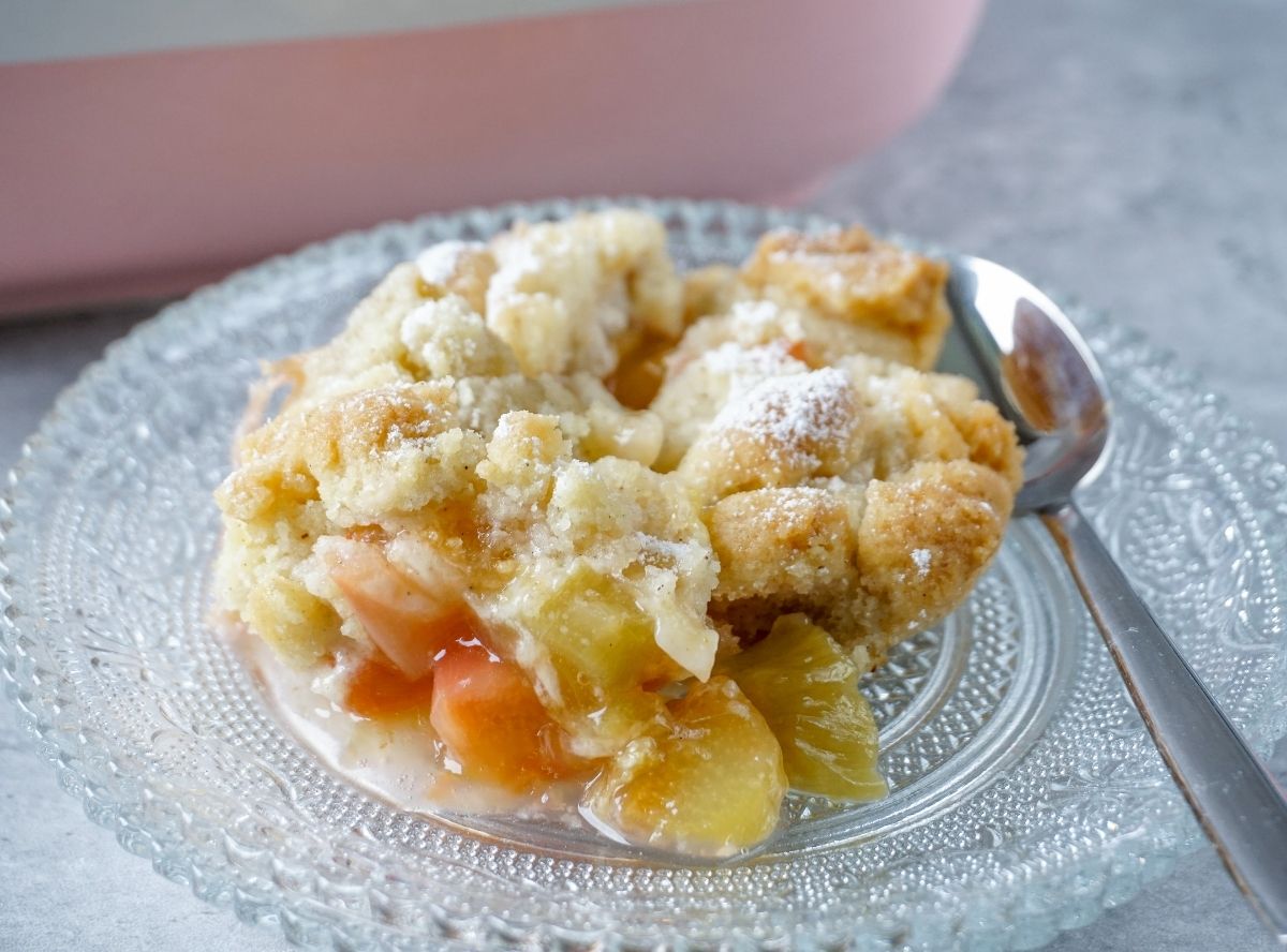 Rhabarber-Crumble Dessert