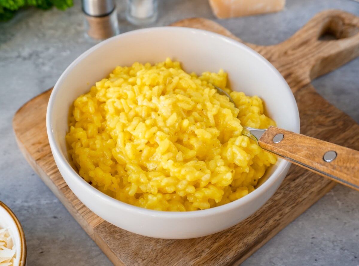 Risotto Milanese – einfaches Rezept für Safran-Risotto