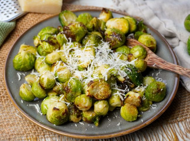 Rosenkohl Heißluftfritteuse Parmesan