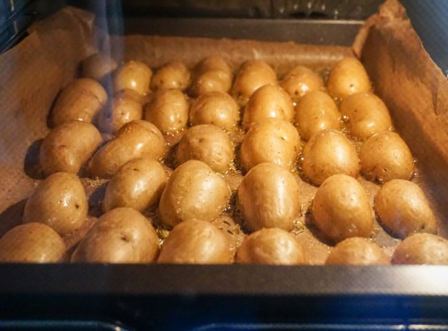 Rosmarinkartoffeln im Ofen