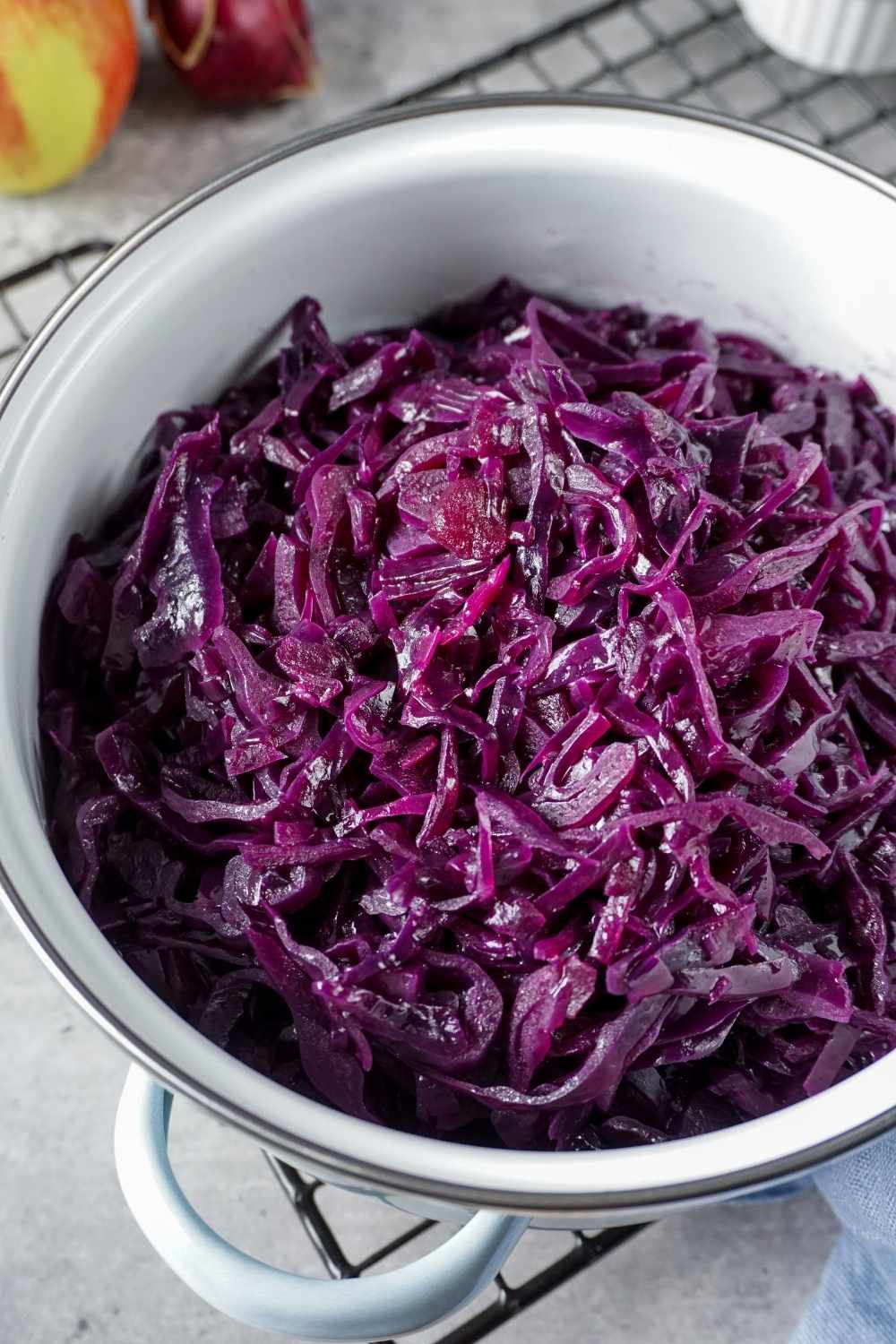 Rotkohl selber machen – einfaches Rotkraut Rezept Rotkohl selber machen – einfaches Rotkraut Rezept