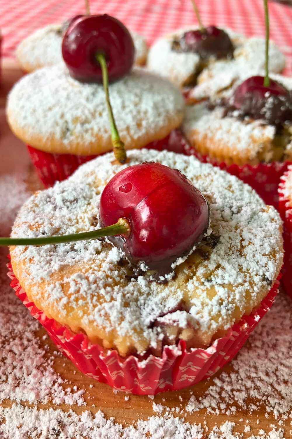 Kirschmuffins - super schnell & saftig
