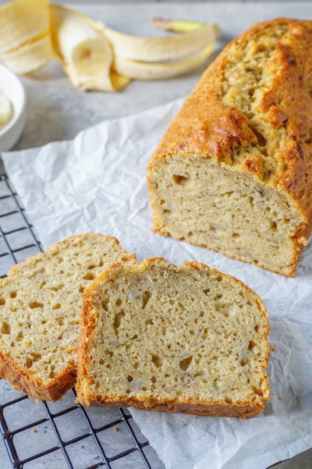 Dieses Bananenbrot ist so saftig, da bleibt kein Krümel übrig! Dieses Bananenbrot ist so saftig, da bleibt kein Krümel übrig!