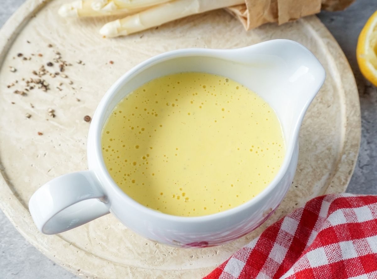 Schnelle Sauce Hollandaise, die immer gelingt