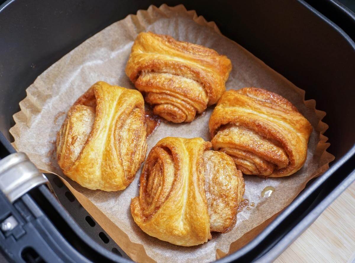 Schnelle Franzbrötchen aus der Heißluftfritteuse