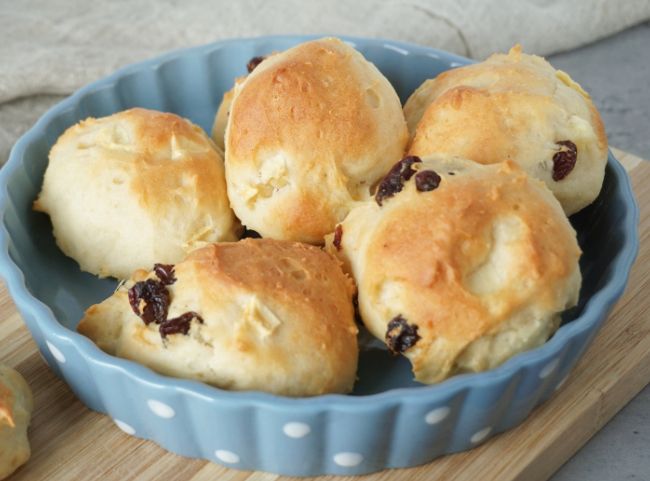 Schnelle Joghurtbrötchen ohne Hefe