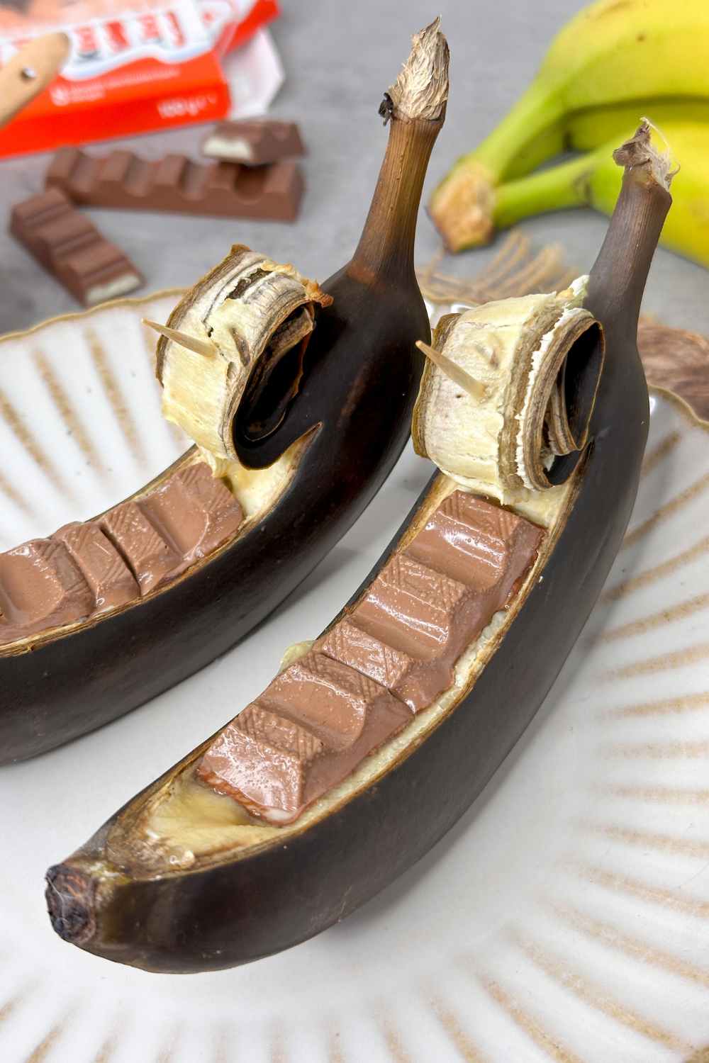 Schoko-Bananen aus der Heißluftfritteuse Schoko-Bananen aus der Heißluftfritteuse