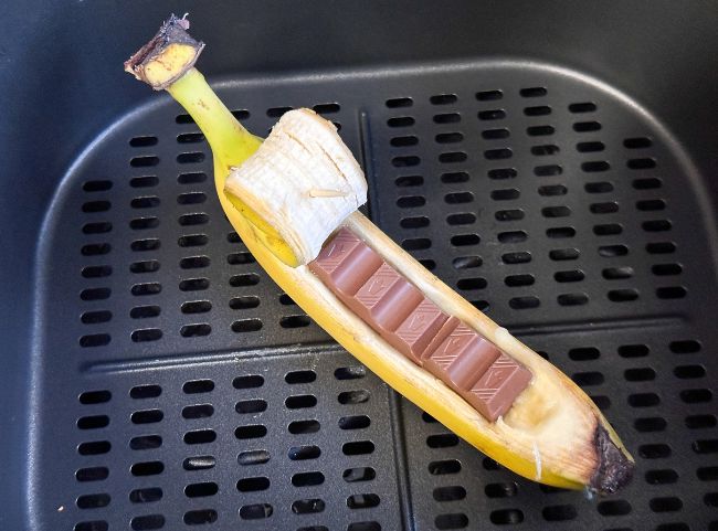 Schoko Bananen Heißluftfritteuse grillen Schoko Bananen Heißluftfritteuse grillen