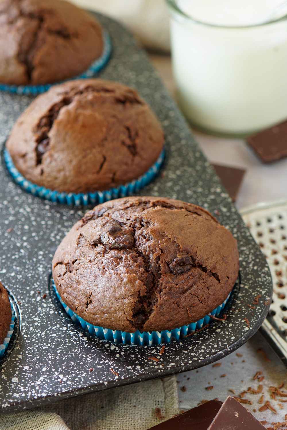 Schokomuffins mit Schokostückchen Schokomuffins mit Schokostückchen