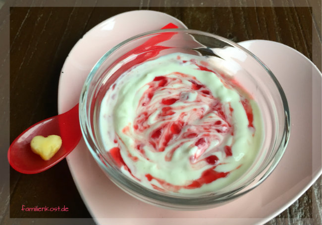 Zuckerfreien Joghurt mit Marmelade selber machen