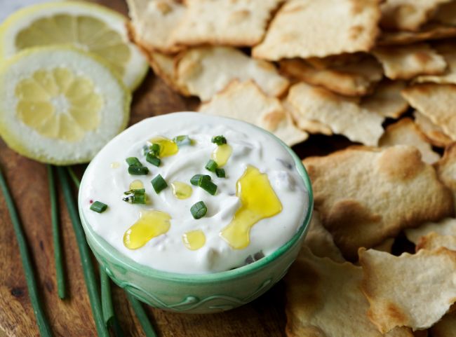 Sour Cream Dip Nachos