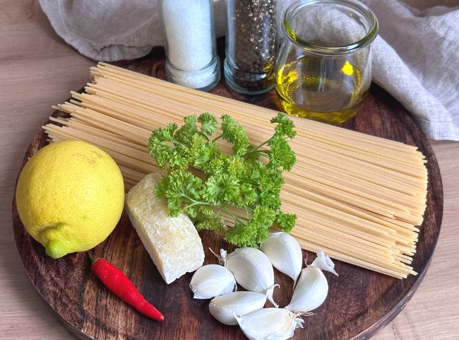 Spaghetti Aglio Olio Zutaten