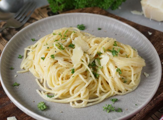 Spaghetti Pasta Alfredo