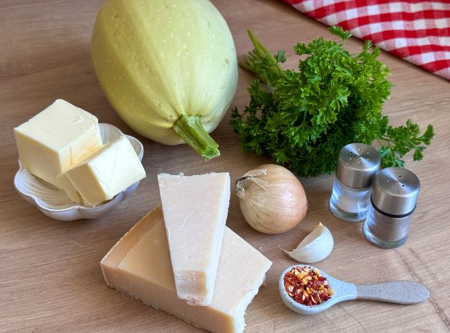 Spaghettikürbis Rezept vegetarisch Spaghettikürbis Rezept vegetarisch